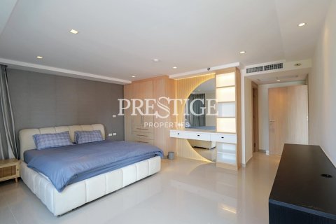 Condo in Pattaya, Thailand, 2 bedrooms № 198229 - photo 8
