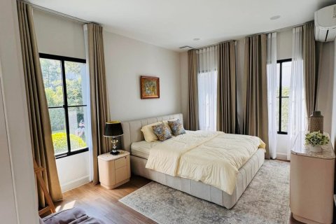 Maison à Saphan Sung, Bangkok, Thaïlande 4 chambres № 148504 - photo 27