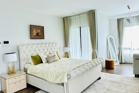 Maison à Saphan Sung, Bangkok, Thaïlande 4 chambres № 148504 - photo 1