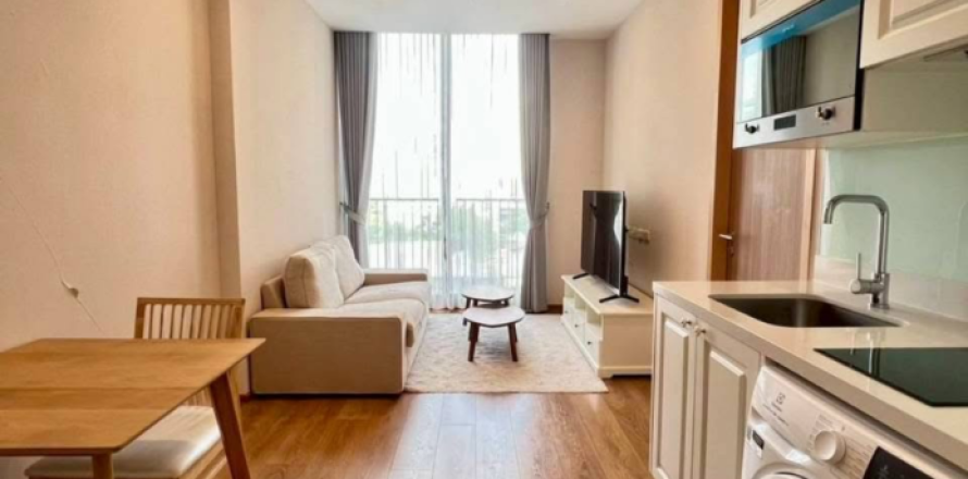 Студия в кондо в Ваттхане, Бангкок, Таиланд № 148498