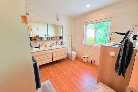 Вилла в Хуа Хине, Таиланд с 3 спальнями  № 139023 - фото 18