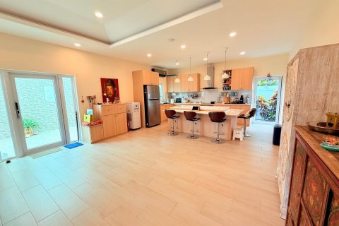 Вилла в Хуа Хине, Таиланд с 3 спальнями  № 139023 - фото 3