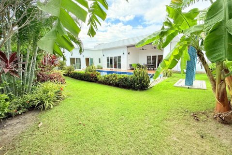 Вилла в Хуа Хине, Таиланд с 3 спальнями  № 139023 - фото 26