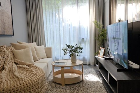 Condo à Khlong Toei, Bangkok, Thaïlande, 2 chambres № 163201 - photo 2