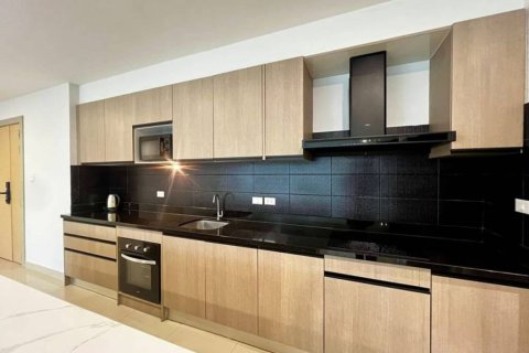 Condo in Bang Lamung, Thailand, 4 bedrooms  № 146876 - photo 6