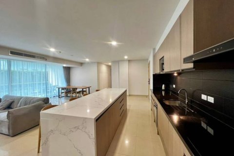 Condo in Bang Lamung, Thailand, 4 bedrooms  № 146876 - photo 3