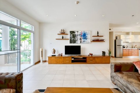 Condo in Cha-am, Thailand, 2 bedrooms  № 146880 - photo 7