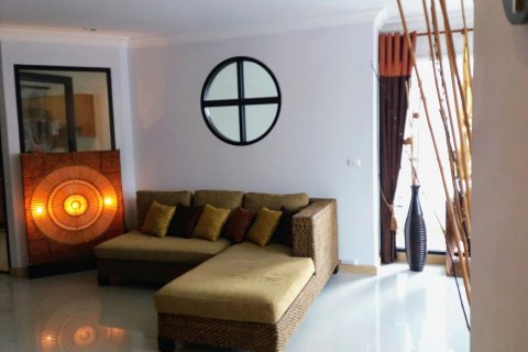 Condo à Bang Kho Laem, Bangkok, Thaïlande, 2 chambres  № 137484 - photo 2