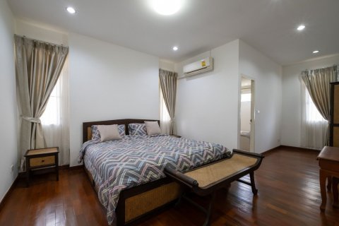 House in Chiang Mai, Thailand 4 bedrooms № 121934 - photo 14