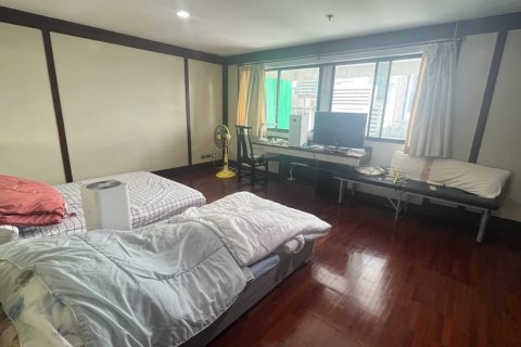 Condo à Watthana, Bangkok, Thaïlande, 3 chambres № 200972 - photo 15