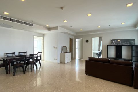 Condo à Khlong Toei, Bangkok, Thaïlande, 3 chambres № 200967 - photo 6