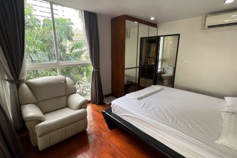 Condo à Watthana, Bangkok, Thaïlande, 2 chambres № 200969 - photo 13