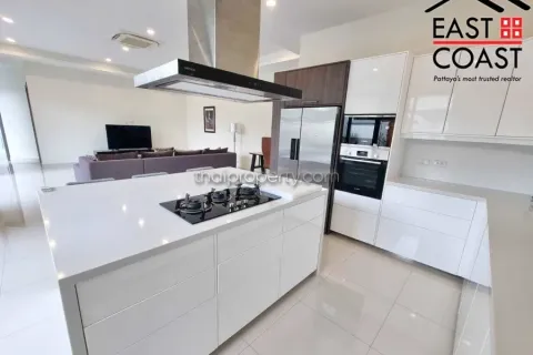 Casa de 3 dormitorios en Pattaya, Tailandia № 213549 - foto 3