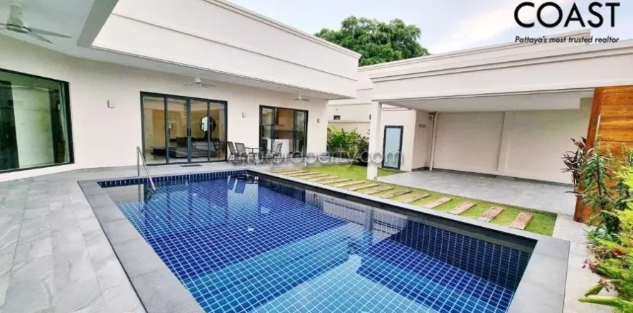Casa de 3 dormitorios en Pattaya, Tailandia № 213549