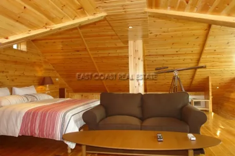Casa de 2 dormitorios en Pattaya, Tailandia № 213544 - foto 4