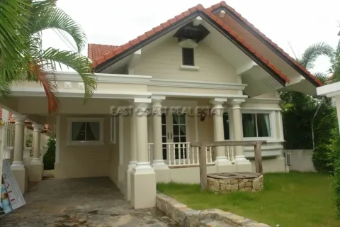 House in Pattaya, Thailand 2 bedrooms № 213544