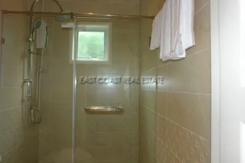 Casa de 2 dormitorios en Pattaya, Tailandia № 213544 - foto 12