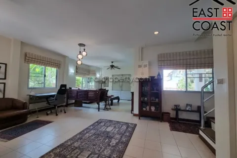 Casa de 3 dormitorios en Pattaya, Tailandia № 213546 - foto 5