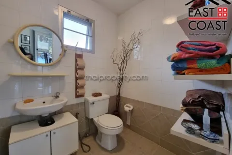 Casa de 3 dormitorios en Pattaya, Tailandia № 213546 - foto 16