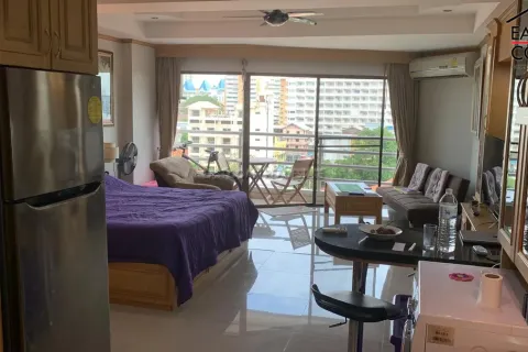 Estudio en el condominio en Jomtien Beach, Pattaya, Tailandia № 212939 - foto 2
