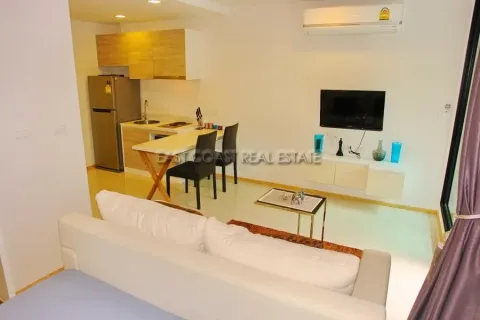 Estudio en el condominio en Jomtien Beach, Pattaya, Tailandia № 212936 - foto 5