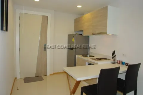 Estudio en el condominio en Jomtien Beach, Pattaya, Tailandia № 212936 - foto 3