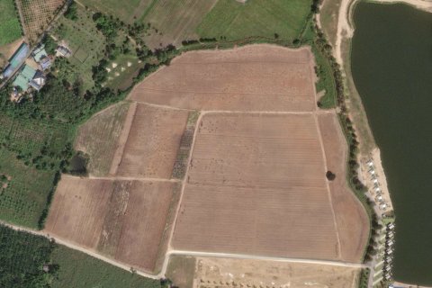 Land in Phetchaburi, Thailand 182828 sq.m. № 172128 - photo 3