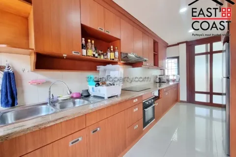 Haus in Pattaya, Thailand 3 Schlafzimmer № 213722 - Foto 14