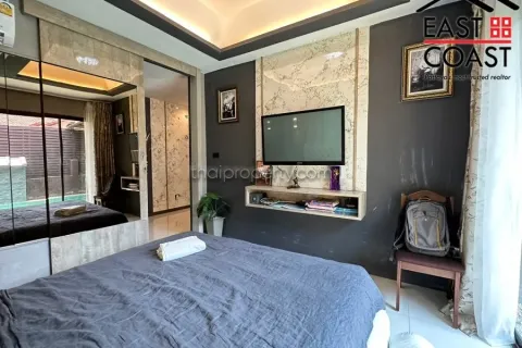 Casa de 3 dormitorios en Pattaya, Tailandia № 213724 - foto 13