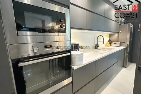 Casa de 3 dormitorios en Pattaya, Tailandia № 213724 - foto 8