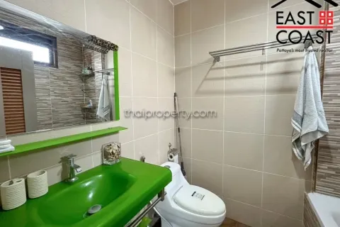 Casa de 3 dormitorios en Pattaya, Tailandia № 213724 - foto 19