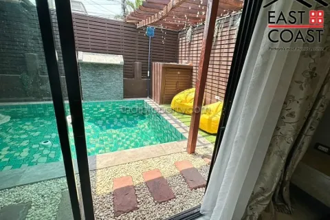 Casa de 3 dormitorios en Pattaya, Tailandia № 213724 - foto 14