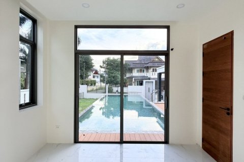 Villa à Phuket, Thaïlande 5 chambres № 136988 - photo 9