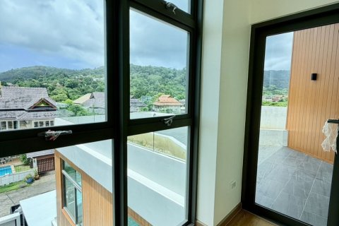 Villa in Phuket, Thailand 5 bedrooms № 136988 - photo 20