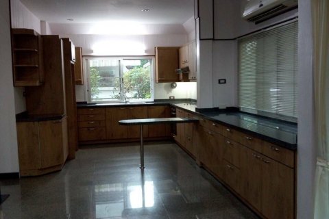 House in Phuket, Thailand 3 bedrooms № 136991 - photo 6
