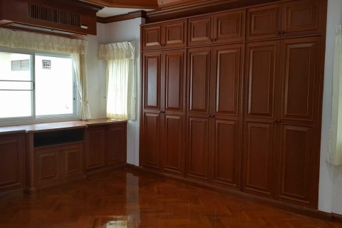 House in Phuket, Thailand 3 bedrooms № 136991 - photo 14