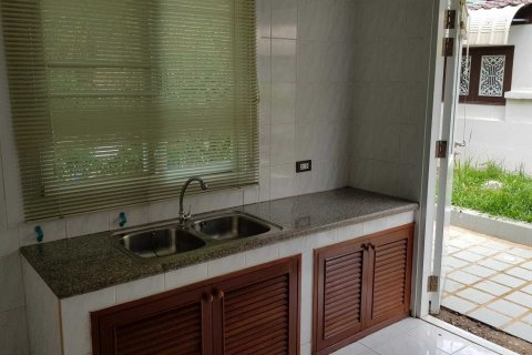 House in Phuket, Thailand 3 bedrooms № 136991 - photo 5
