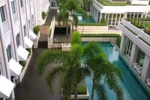 Studio in the Condo in Huai Khwang, Bangkok, Thailand  № 163031 - photo 7