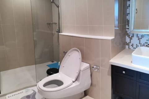 Studio in the Condo in Huai Khwang, Bangkok, Thailand  № 163031 - photo 5