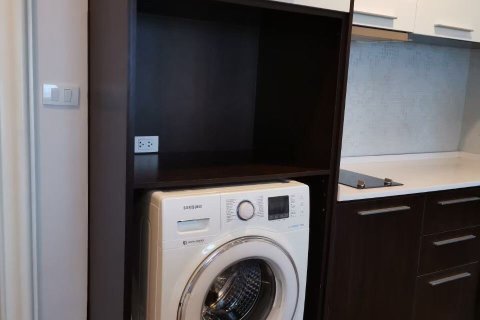 Studio in the Condo in Huai Khwang, Bangkok, Thailand  № 163031 - photo 9