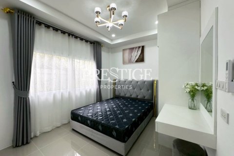 House in Pattaya, Thailand 3 bedrooms № 197883 - photo 22