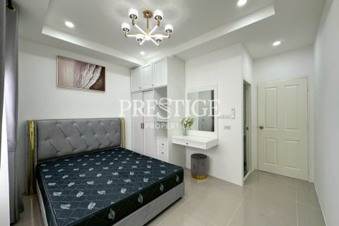 House in Pattaya, Thailand 3 bedrooms № 197883 - photo 21