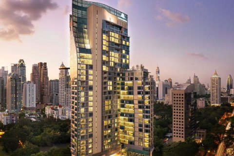 Studio in the Condo in Pathum Wan, Bangkok, Thailand  № 164714 - photo 2