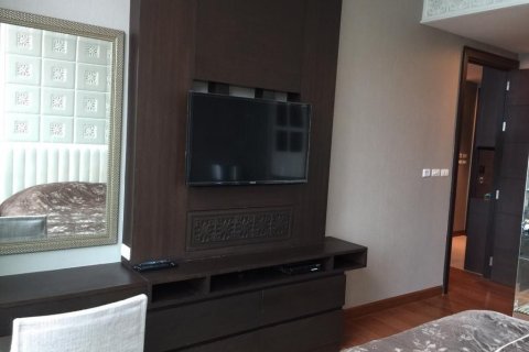 Studio in the Condo in Pathum Wan, Bangkok, Thailand  № 164714 - photo 12