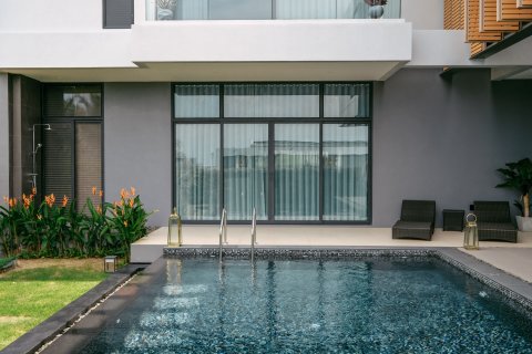 Villa in Pattaya, Thailand 4 Schlafzimmer № 150973 - Foto 3