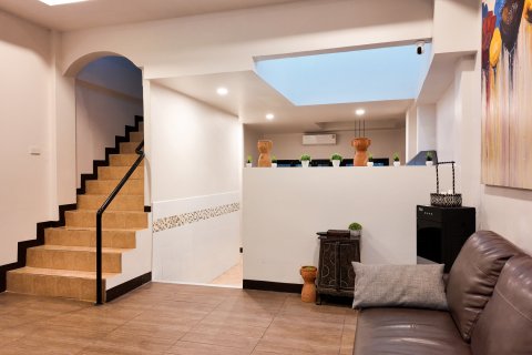 Villa in Pattaya, Thailand 3 bedrooms № 150975 - photo 10