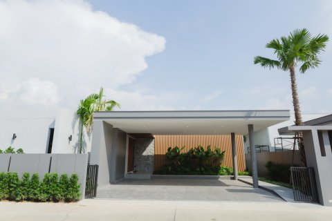 Villa in Pattaya, Thailand 3 bedrooms № 150972 - photo 5