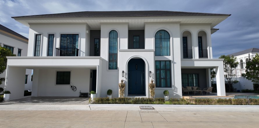 Villa à Pattaya, Thaïlande 4 chambres № 150971