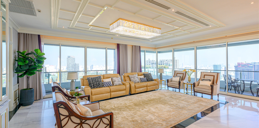 Condo in Bangkok, Thailand, 5 bedrooms № 184803
