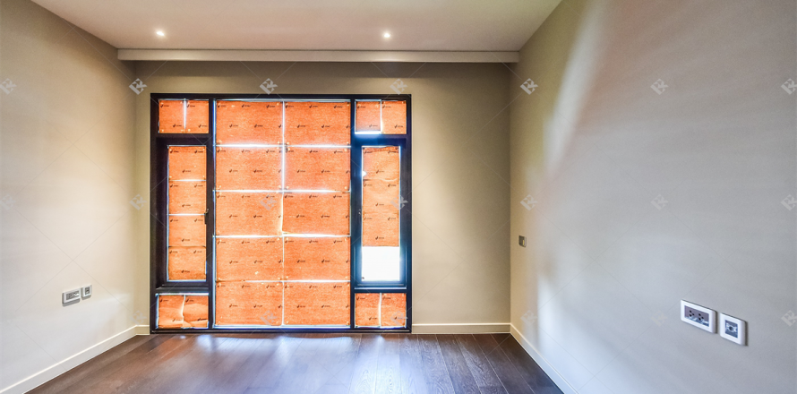 Condo à Bangkok, Thaïlande, 3 chambres № 187993